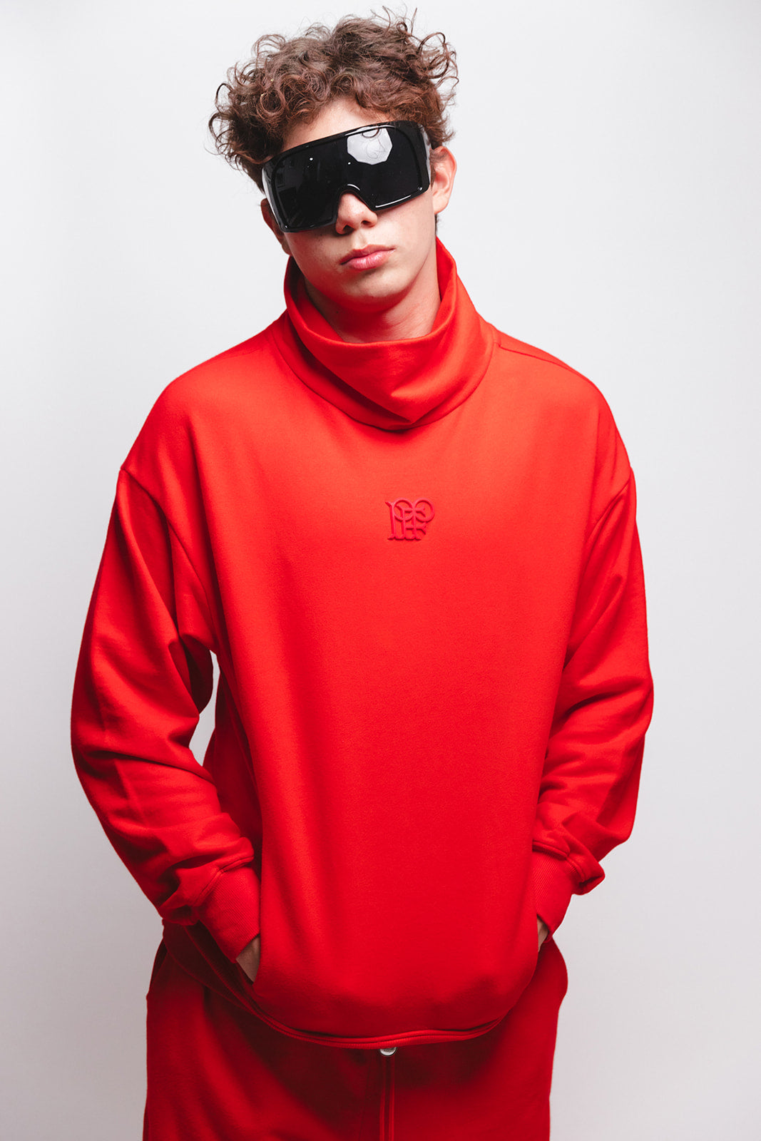 THE SWEATSHIRT "FOR THE CRAZY ONES"